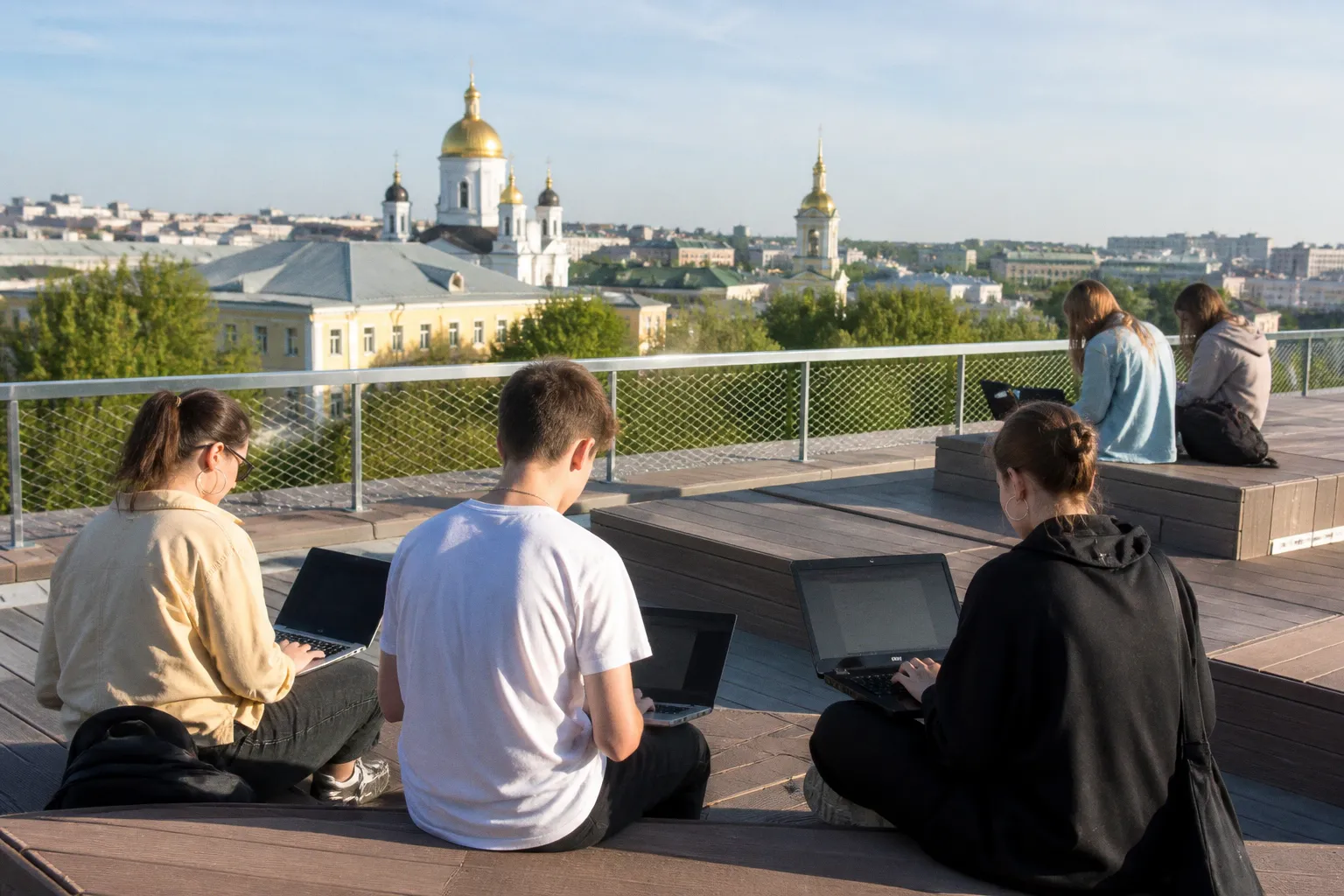 Бесплатный онлайн-курс «Код России»: как освоить современные инструменты для экскурсоводов